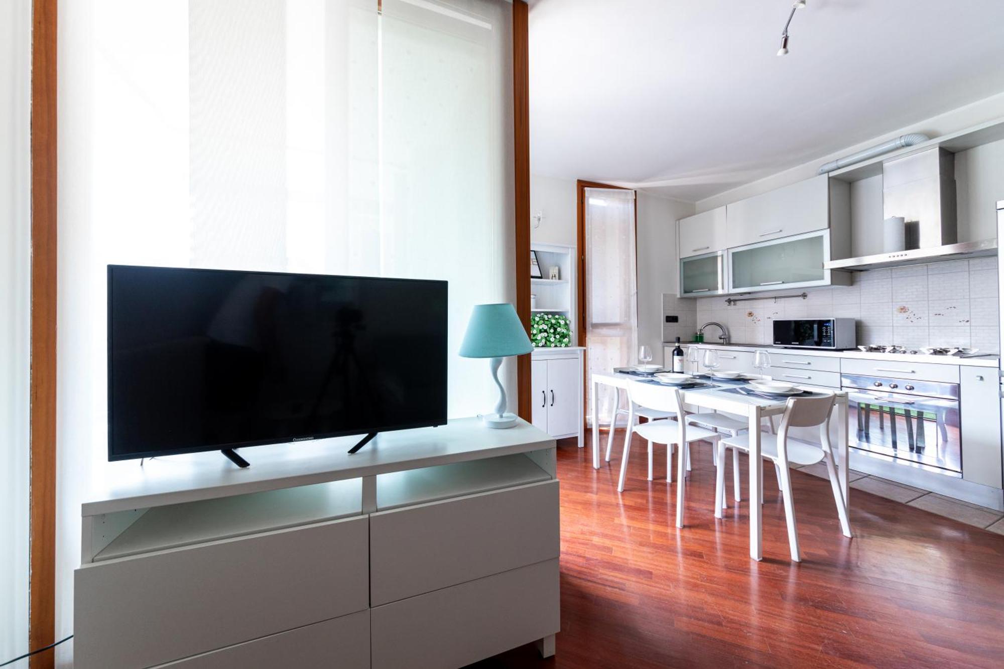Appartamento Caterina A 5 Minuti Da Milano Fiere E San Siro Con Wifi-Netflix-Free Parking Exterior foto